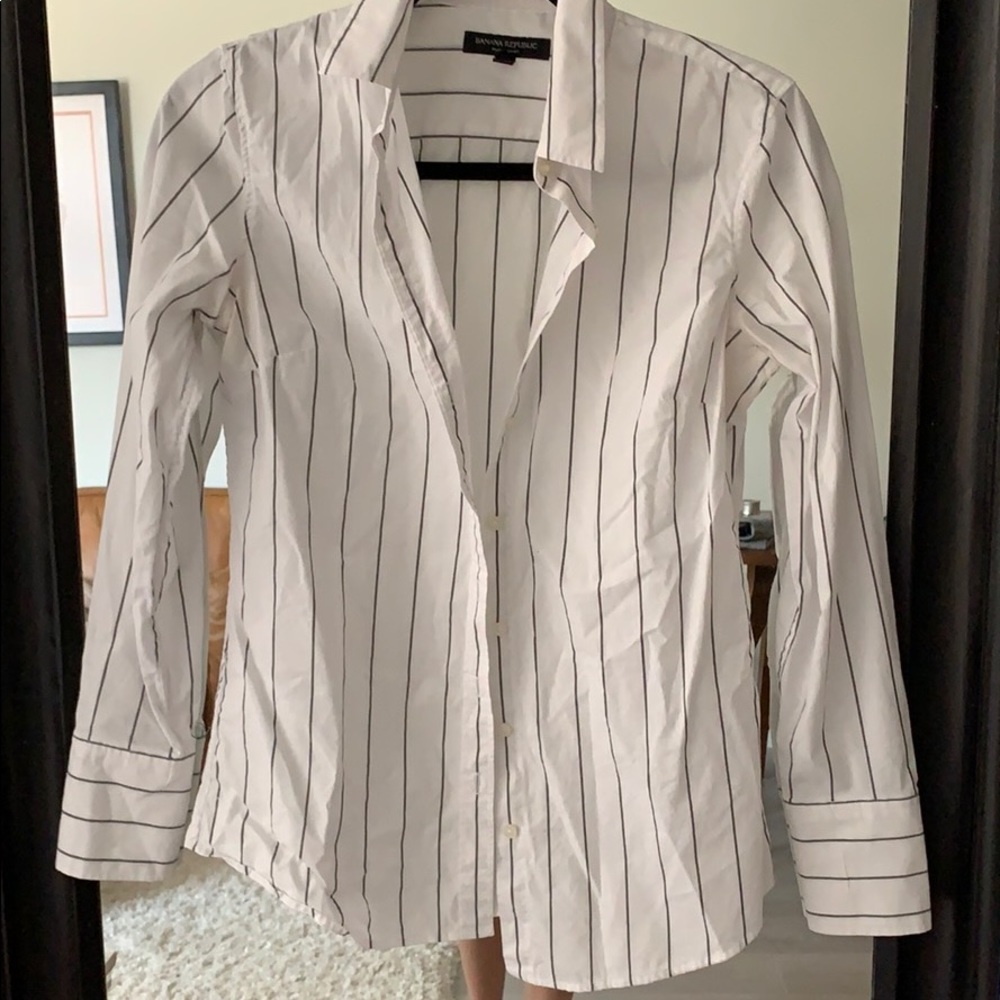 Black and white banana republic button down